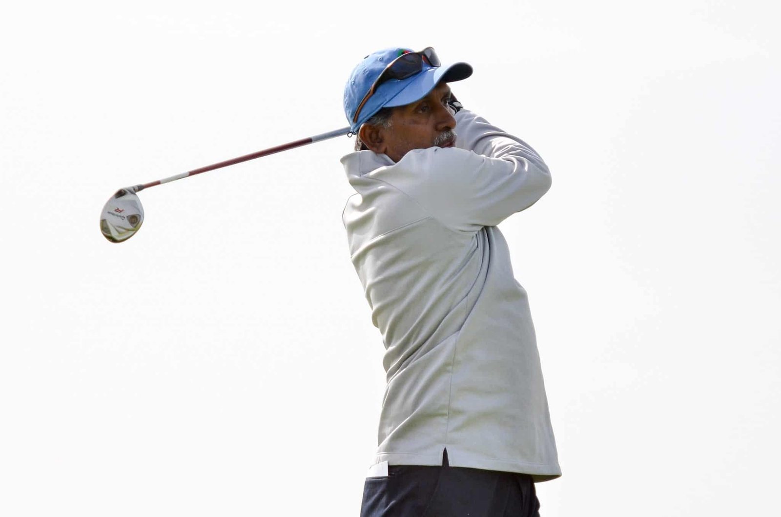 Phillips builds four shot lead in SA Senior Amateur