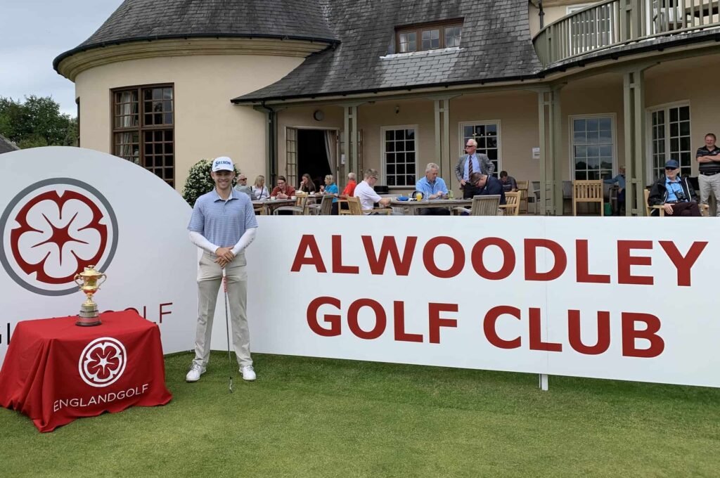 Golf RSA | De Beer drives to top five in Brabazon Trophy